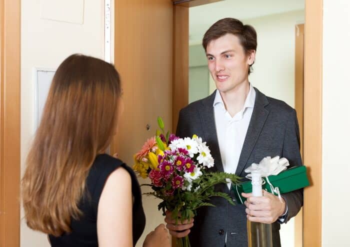 How To Ask A Girl Out For The First Time